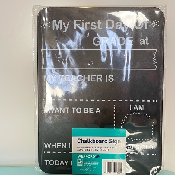 FIRST DAY & LAST DAY OF SCHOOL CHALKBOARD SIGN - BRAND NEW! - Picture 3 of 4